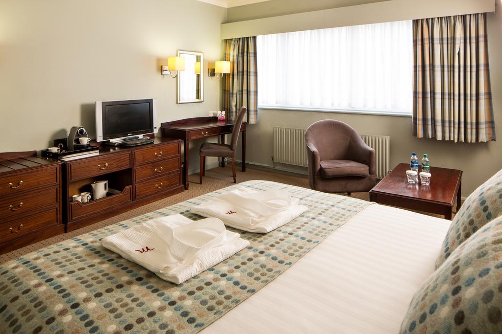 Mercure Burton Upon Trent, Newton Park Bagian luar foto