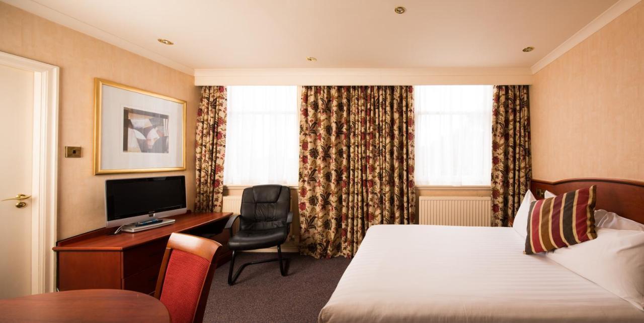 Mercure Burton Upon Trent, Newton Park Bagian luar foto